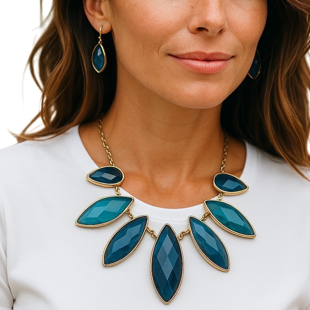 Blue and Gold Necklace Set